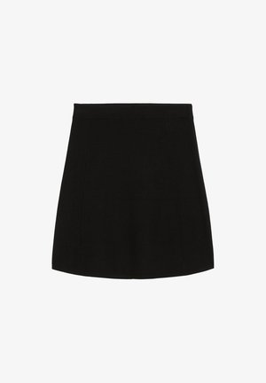 Zwarte rok met een aansluitende tailleband en A-lijn silhouet. Gladde textuur, geen zichtbare patronen of versieringen. Middenboven de dijen lengte.