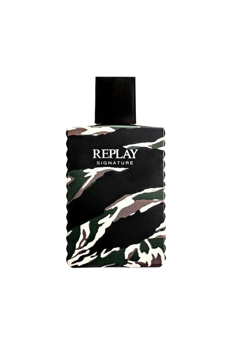 Replay Signature parfumburk med en kamouflage-mönstrad design i svart, vitt och grönt, med en matt svart kork.