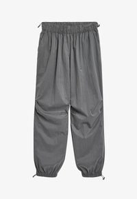 Valitud, charcoal grey