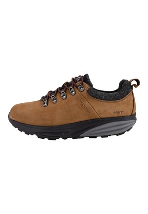 MT ALPINE SYM - Trainers - camel