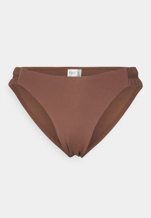 Parte de baixo de bikini castanha com uma textura lisa e elástica, apresentando costuras laterais e um design de cintura baixa. O rótulo de tamanho indica o tamanho 10.