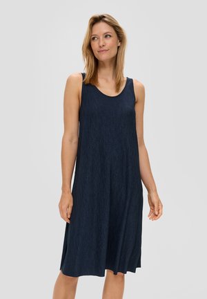 MIT PLISSEEFALTEN - Jerseykleid - tiefblau