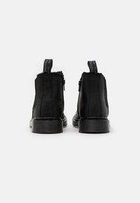 Dr. Martens 2976 LEONORE MONO UNISEX - Téli csizmák - black