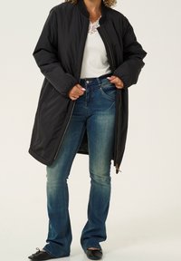 Cream Giacca da mezza stagione - black