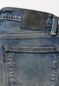 Levi's® MOJ HIGH RISE BOYFRIEND - Ravne kavbojke - mineral