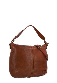 Brun läder axelväska med en mjuk, strukturerad finish, med dragkedjestängning, justerbar rem och en kontrasterande frampaneldesign.