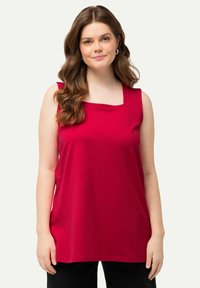 Ulla Popken LONG  CARREE-AUSSCHNITT ÄRMELLOS - Top - red