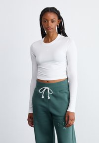 Nike Sportswear Långärmad tröja - white