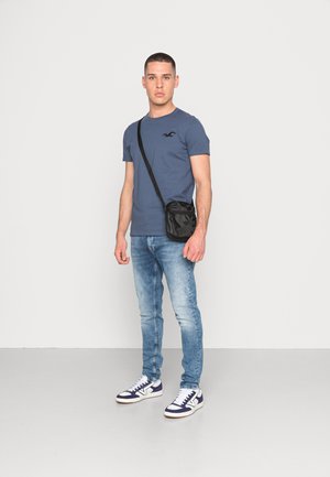 CREW EXPLODED ICON 5 PACK - Basic T-shirt - exploded icon