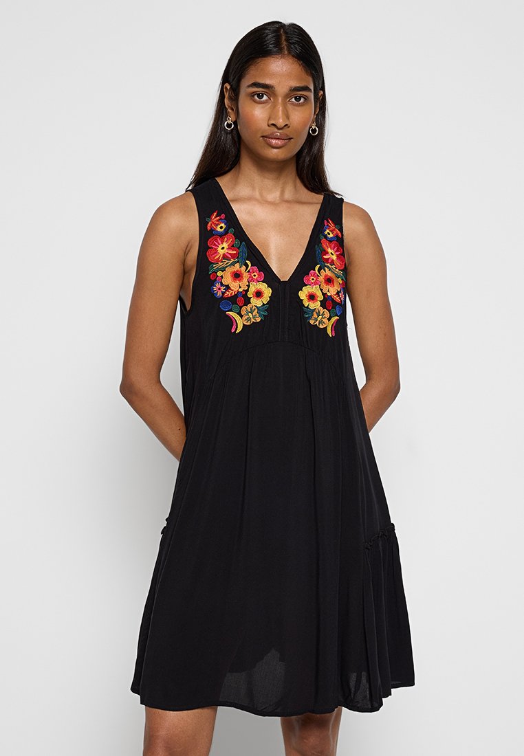 Apricot Jurk zwart Apricot Jurk zwart