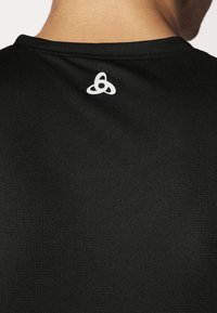 ODLO RUNNING EVENT - T-shirt de sport - black