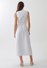 TUSSAH ALONDRA MIDI - Vapaa-ajan mekko - white