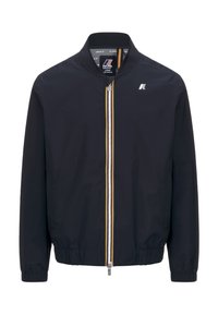 Giacca bomber blu navy con chiusura frontale a zip, polsini e orlo a costine. Presenta dettagli a righe lungo la zip e un logo sul petto.