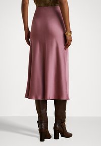 Lauren Ralph Lauren SATIN CHARMEUSE MIDI SKIRT - Áčková sukně - rose blush