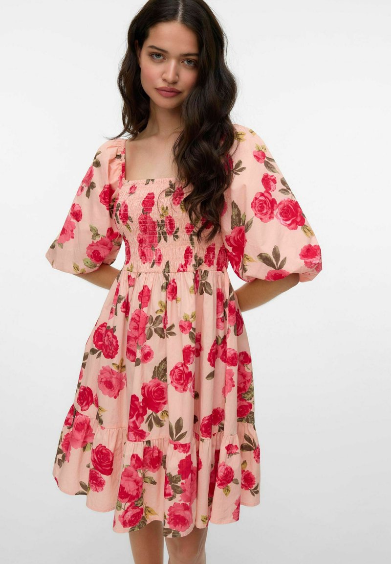 Vero Moda VMNOMIA KURZES - Dnevna haljina - chintz rose
