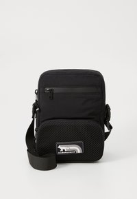 FLASH FOX CROSSBODY POUCH - Ülerinna-kott - black