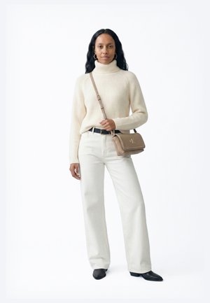 Calvin Klein Ülerinna-kott - desert taupe