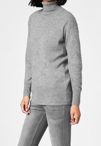 HALLHUBER Stickad tröja - mottled grey