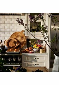 Voluspa VOLUSPA 3-WICK CANDLE DECORATIVE TIN FORAGED WILDBERRY 340G - Doftljus - purple