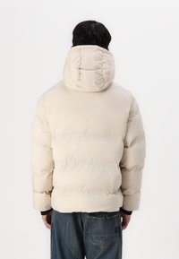 Jack & Jones JJPAYNE PUFFER JACKET - Vinterjakker - moonbeam