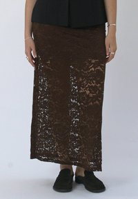 Non sélectionné, dark brown