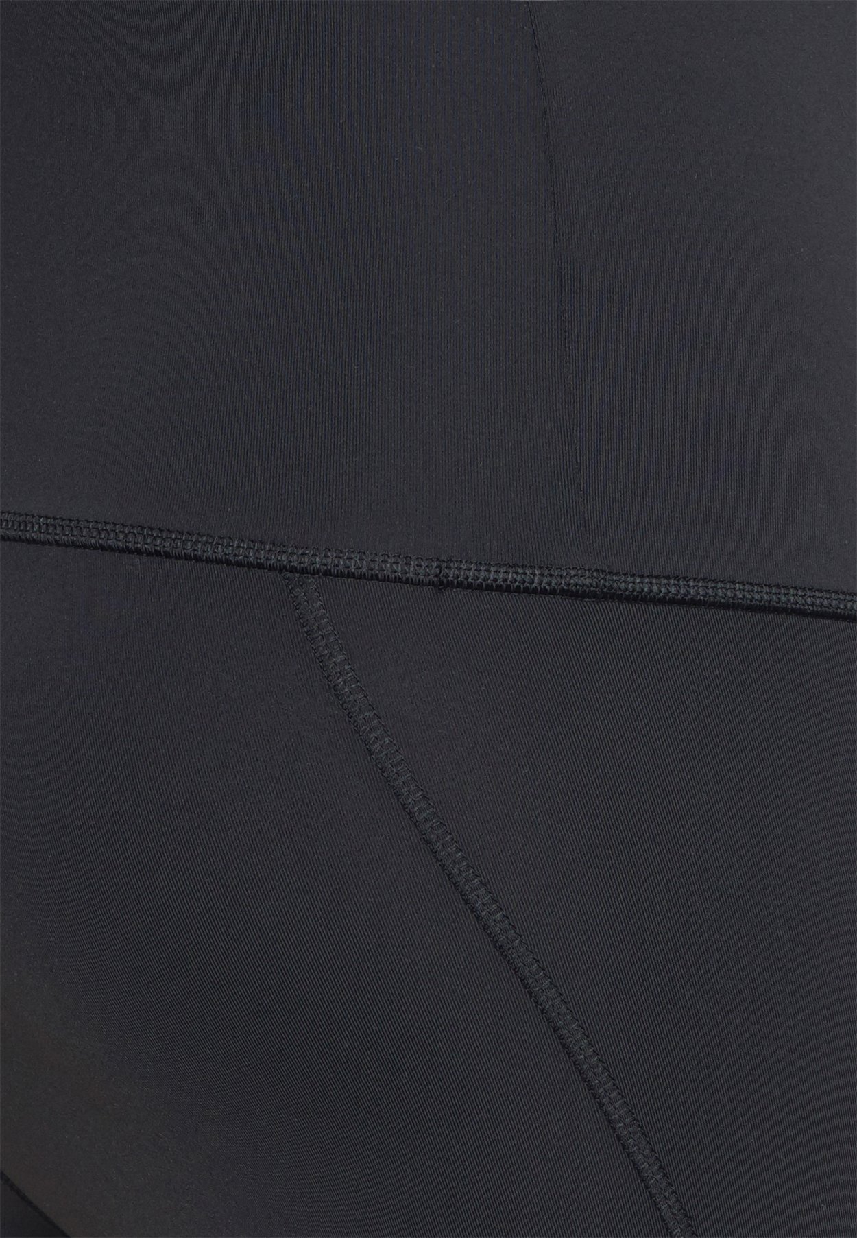 LUX MATERNITY