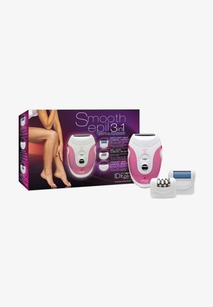 Sistema de depilación profesional Smooth epil 3 en 1 con cabezales exfoliante, depilatorio y recortador junto a una caja que muestra piernas y detalles del producto.