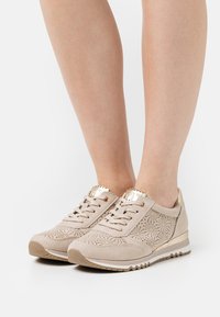 Marco Tozzi Trainers - dune
