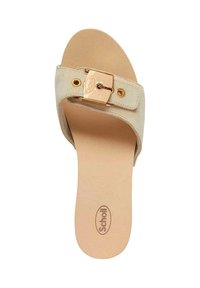 Sandalo Scholl beige con ampia fascia in suede, fibbia dorata e suola piatta, progettato per un uso casual.