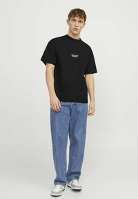 Jack & Jones RUNDHALS  - T-shirt print - black