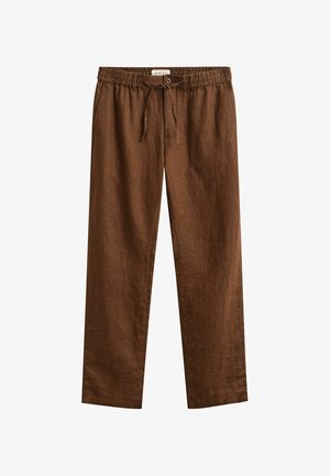 Pantaloni in lino marrone con vita elasticizzata, coulisse in tessuto, chiusura con bottone e taglio a gamba dritta, mostrati su sfondo bianco.