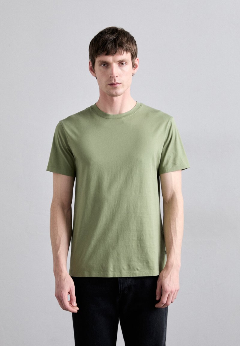 J.LINDEBERG - T-shirt basique - olivine, Agrandir