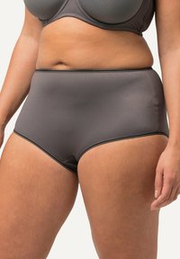 Donkergrijze high-waisted onderbroek van een gestructureerde stof, met een gladde tailleband en contrasterende zwarte afwerking langs de randen.