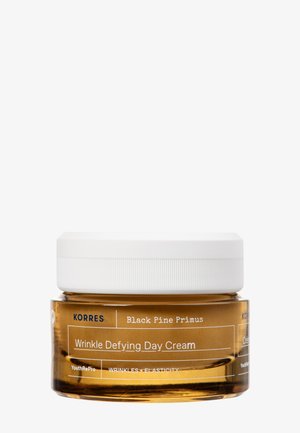 BLACK PINE PRIMUS DAYCREAM - Dagcrème - -