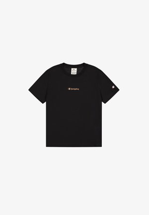 T-shirt en coton noir à manches courtes. Présente un petit logo "Champion" orange sur la poitrine et un logo sur la manches droite.