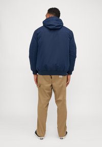 Jack & Jones JJCONSTRUCT  - Talvejope - navy