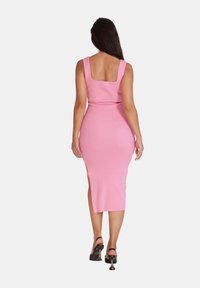 Elara Vestido de tubo - rosa