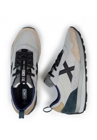 MUNICH Baskets basses - light grey