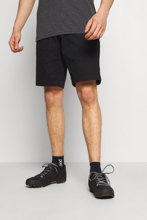 ESSEX - Urheilushortsit - black