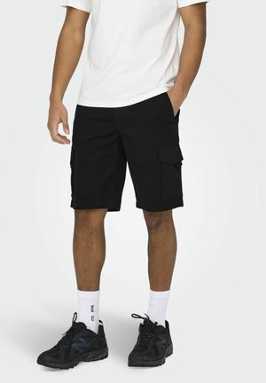 NORMAL GESCHNITTEN - Shorts - black