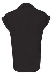 Chemise noire à manches courtes avec un col. Le tissu semble lisse avec un léger éclat. Coupée dans une forme décontractée et ample.