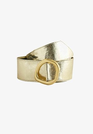 Cintura oro metallizzato in similpelle testurizzata con una fibbia ovale dorata ampia e distintiva.