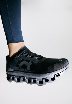 CLOUDMONSTER - Chaussures de running sur route - black magnet