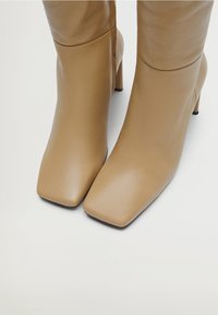 Mango Botas - sand