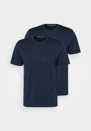 Marineblauwe katoenen T-shirts in een reguliere pasvorm, met ronde hals en korte mouwen. Twee t-shirts op elkaar gestapeld met een gladde, zachte textuur.