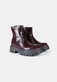 Bata EFFETTO VERNICE - Tronchetti - bordeaux
