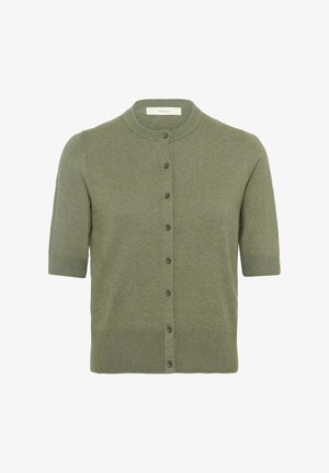 Kortærmet, olivengrøn cardigan. Lavet af blødt strikstof, med rund halsudskæring, knaplukning fortil og ribbet kant.