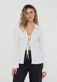 Terranova CATD CAM FIOCCHI  - Camicia - bianco lana