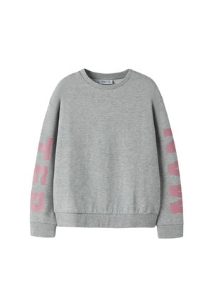 Sweat-shirt gris à manches longues avec lettres roses en bloc sur les manches, col rond, poignets et ourlet côtelés.