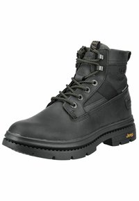 Botas negras impermeables con un upper de cuero texturizado, ojales de metal y suela de goma resistente con la marca amarilla "Jeep".